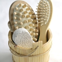 Оренбуржец организовал под окнами многоквартирного дома баню