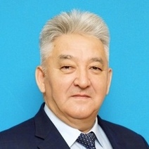 Замглавы Акбулакского района еще на месяц останется под домашним арестом