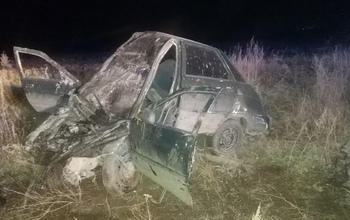 В Оренбуржье пытавшийся уехать от полиции водитель попал в страшное ДТП