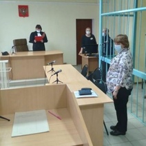 Суд отправил под арест причастных к сбыту суррогата в Оренбуржье