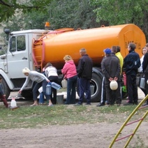 Жители Кувандыка остались без холодной воды из-за аварийной ситуации на трубопроводе