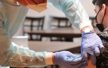 Кто в Оренбуржье может получить медотвод от вакцинации против коронавируса