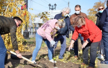 В Оренбурге прошел общегородской субботник