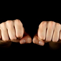 Оренбуржец, ударивший дедушку головой о бетонную стену из-за 300 рублей, недоволен приговором