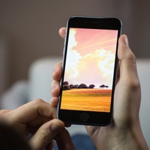 Продавец из Оренбурга похитила восемь «iPhone»