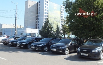 Правительство Оренбуржья решило закупить четыре новых авто почти на 9,5 млн рублей