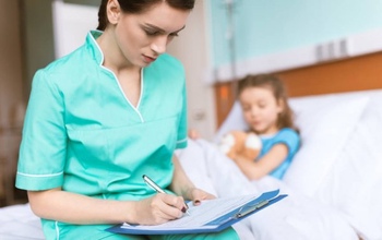 Медсестру из Гая оштрафовали из-за нарушения санитарных норм и правил