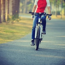 В Оренбурге грабитель заставил мужчину написать расписку, что тот отдал ему велосипед добровольно