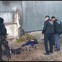 Задержанных за разбой орских полицейских пока оставили под стражей