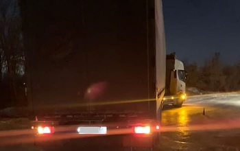 В Орске большегруз Scania сложился, как гармошка
