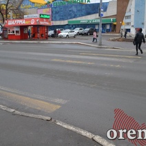 «Долговечная» разметка исчезла с большинства улиц Оренбурга