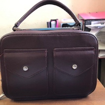 В Оренбурге пассажирка маршрутки за руку поймала воровку