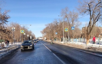 В Оренбурге автоледи за рулем 