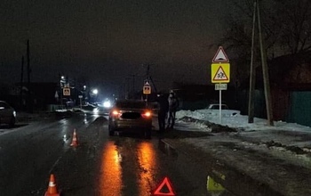 В Оренбуржье под колеса автомобиля Lada Vesta попали сразу два пешехода