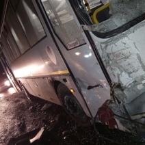 Под Оренбургом столкнулись три транспортных средства