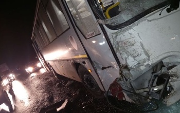 Под Оренбургом столкнулись три транспортных средства