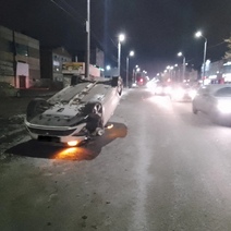 Подробности ДТП с перевернутой КИА в Оренбурге: пострадали трое детей