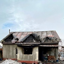 По факту смерти ребенка на пожаре в Карачах возбуждено уголовное дело (18+)