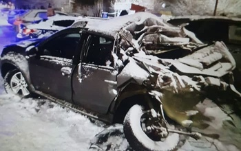 В Орске грузовик столкнулся с четырьмя легковыми автомобилями