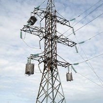 В Ташлинском районе мужчины украли защиту ЛЭП от грозы на 1,8 млн. рублей