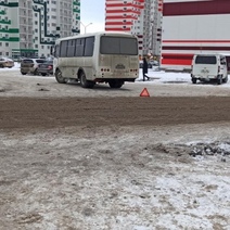 В Оренбурге школьник прыгнул под маршрутный ПАЗ