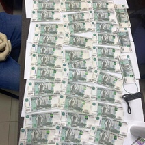 В Орске с 3 000 000 рублей взятки задержан высокопоставленный полицейский из ОБЭП