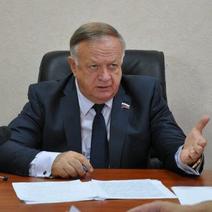 Виктор Заварзин вошёл в число депутатов-прогульщиков