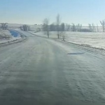 Некоторые школьники в Оренбуржье сегодня остались дома из-за гололеда