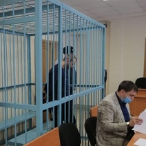 Порезавший возле ночного клуба оренбуржцев мужчина отправился в СИЗО