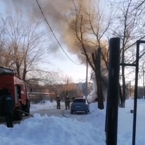 В Оренбурге у школы №67 сгорел автомобиль