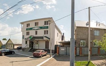 В Оренбурге двое молодых рецидивистов вынесли из гостиничного номера телевизор и микроволновку