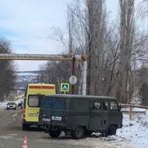 В Акбулаке под колеса УАЗа попал 82-летний пенсионер