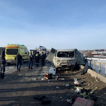 Водитель фуры, протаранившей УАЗ дорожников в Оренбурге, был пьян (18+)