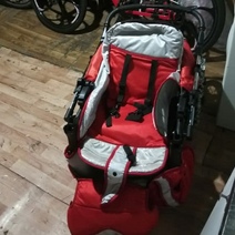 В Саракташе рецидивистка вынесла из подъезда детскую коляску