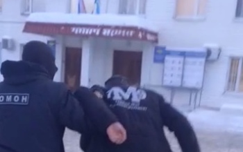 В Оренбурге задержали двух молодых сбытчиков фальшивых купюр