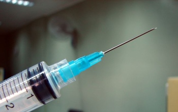 С родителей оренбургских школьников собирают согласия на прививки от COVID