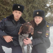 Полицейские из Новоорского района спасли и приютили собаку