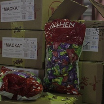 В Оренбургской области таможенники задержали фуру с 19 тоннами украинских конфет