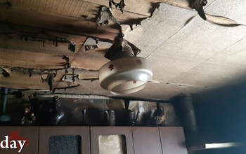 Пожар в жилом доме в Оренбурге оставил одинокую бабушку без жилья, средств и документов