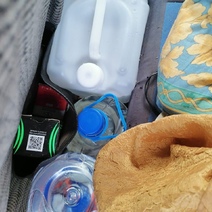 В Бузулуке у автоледи полицейские изъяли 50 литров подозрительного спиртного