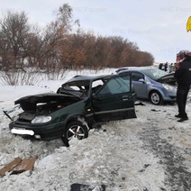 В Курманаевском районе столкнулись три авто: пострадали двое мужчин