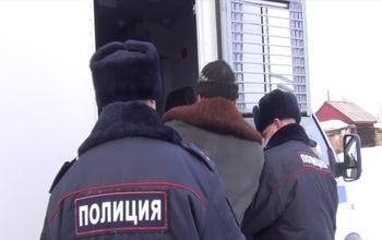 В Новотроицке мужчина забил приятеля молотком (18+)