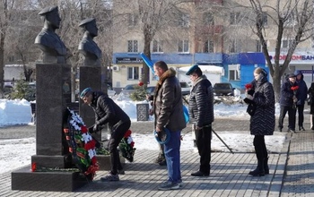 В Оренбурге почтили память десантников 6-й роты