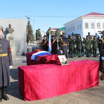 В Елабуге простились со служившим в Оренбуржье Элером Эгамбердиевым, погибшим на Украине