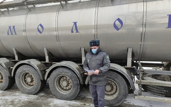 Из Оренбуржья в Казахстан не допустили 20 тонн обезжиренного молока без документов