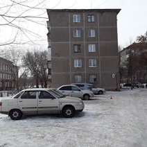 В Новотроицке неизвестный водитель врезался в 