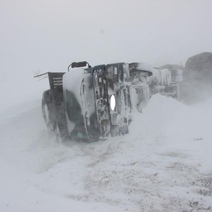 Под Соль-Илецком в кювет слетел автовоз 