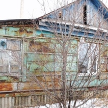 Рецидивист из Сорочинска, чтобы купить бутылку, вынес из чужого дома даже палас