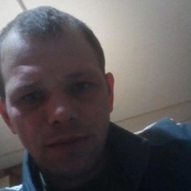 Обвиняемый в убийстве женщины и её маленьких дочерей хочет, чтобы его судили присяжные (18+)