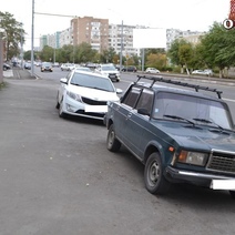 В Оренбурге суд обязал ООО «ДорРемСтрой» привести в порядок кривые тротуары на Туркестанской